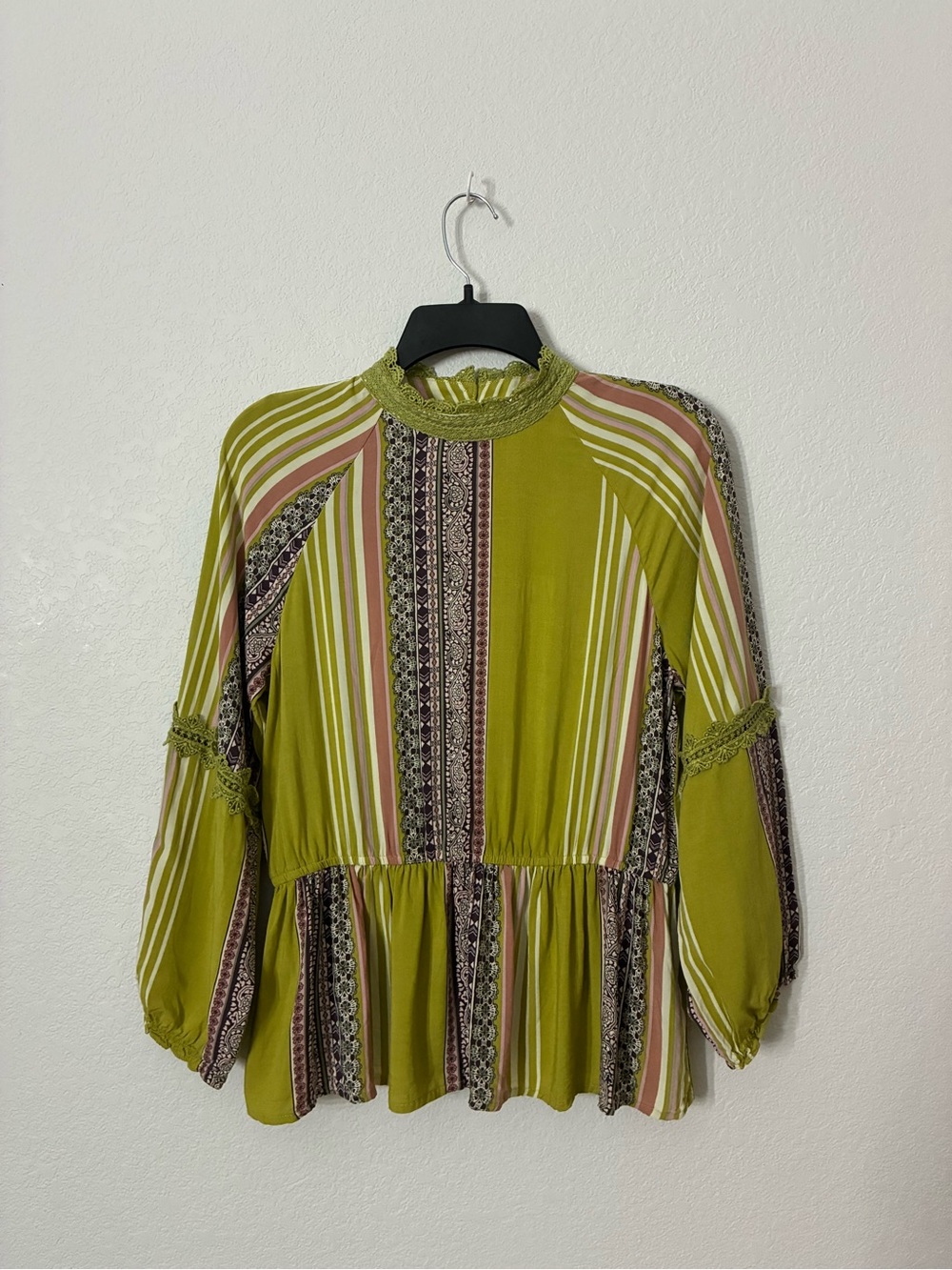Mystree Boho Peplum Blouse Small Olive Green Striped Lace Trim Rayon Cottagecore